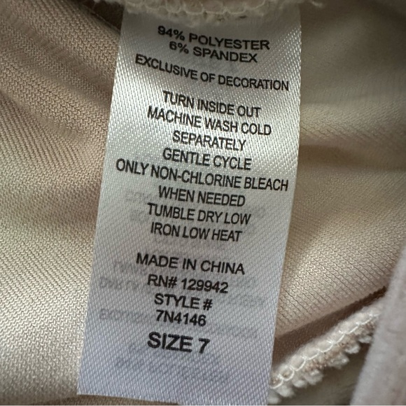 btween Cream and Tan Velour 2 piece Sweatsuit Size 7 Girls - Picture 4 of 14